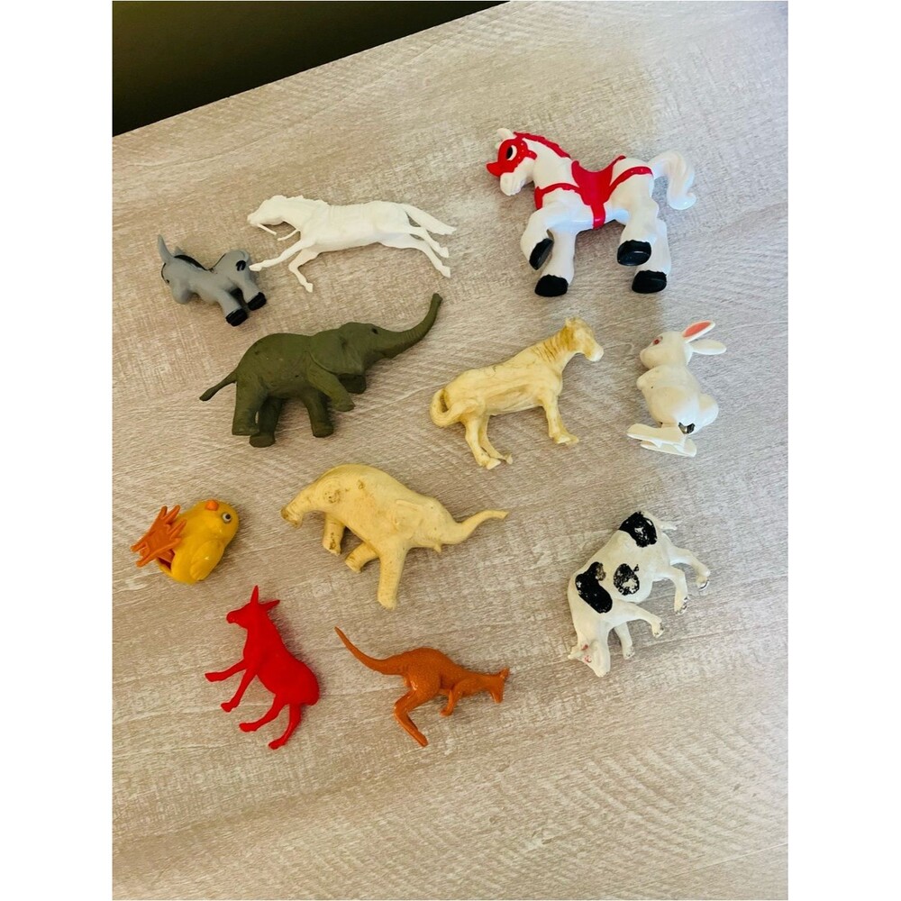 Fisher-Price Imaginext armored toy horse vintage farm animals zoo plastic toys